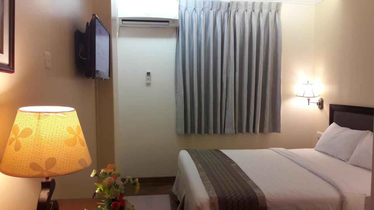 Grand Laurel Hotel Rangun Zewnętrze zdjęcie