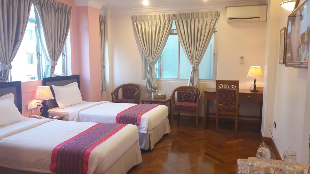 Grand Laurel Hotel Rangun Zewnętrze zdjęcie